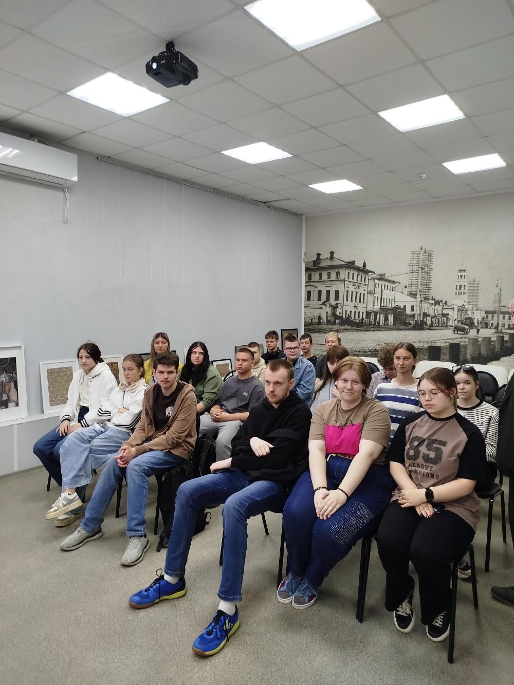 Посещение мероприятия в библиотеке им. Я. Гарелина