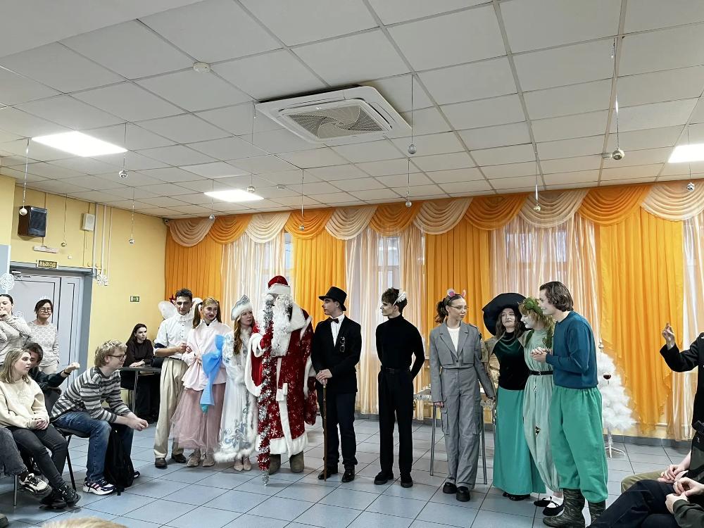 Новогоднее представление от студентов ИУК