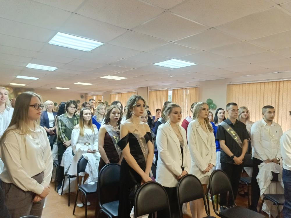 Торжественное вручение дипломов прошло сегодня в нашем колледже